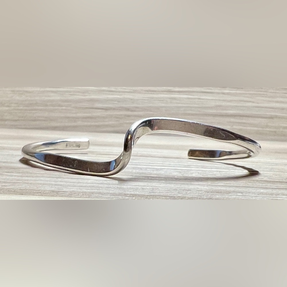 Vintage Handmade Sterling Silver Modernist Twisted Wavy Cuff Bracelet, 6.5", 12g
